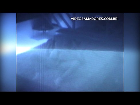 ❤️ U maritu filma a moglia chì scopa un vicinu è scopre chì hè un cornu ❌ Porno à porn co.trysex.ru